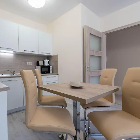 South Bay Szálloda *